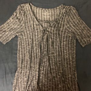 AE Cross Neck Shirt